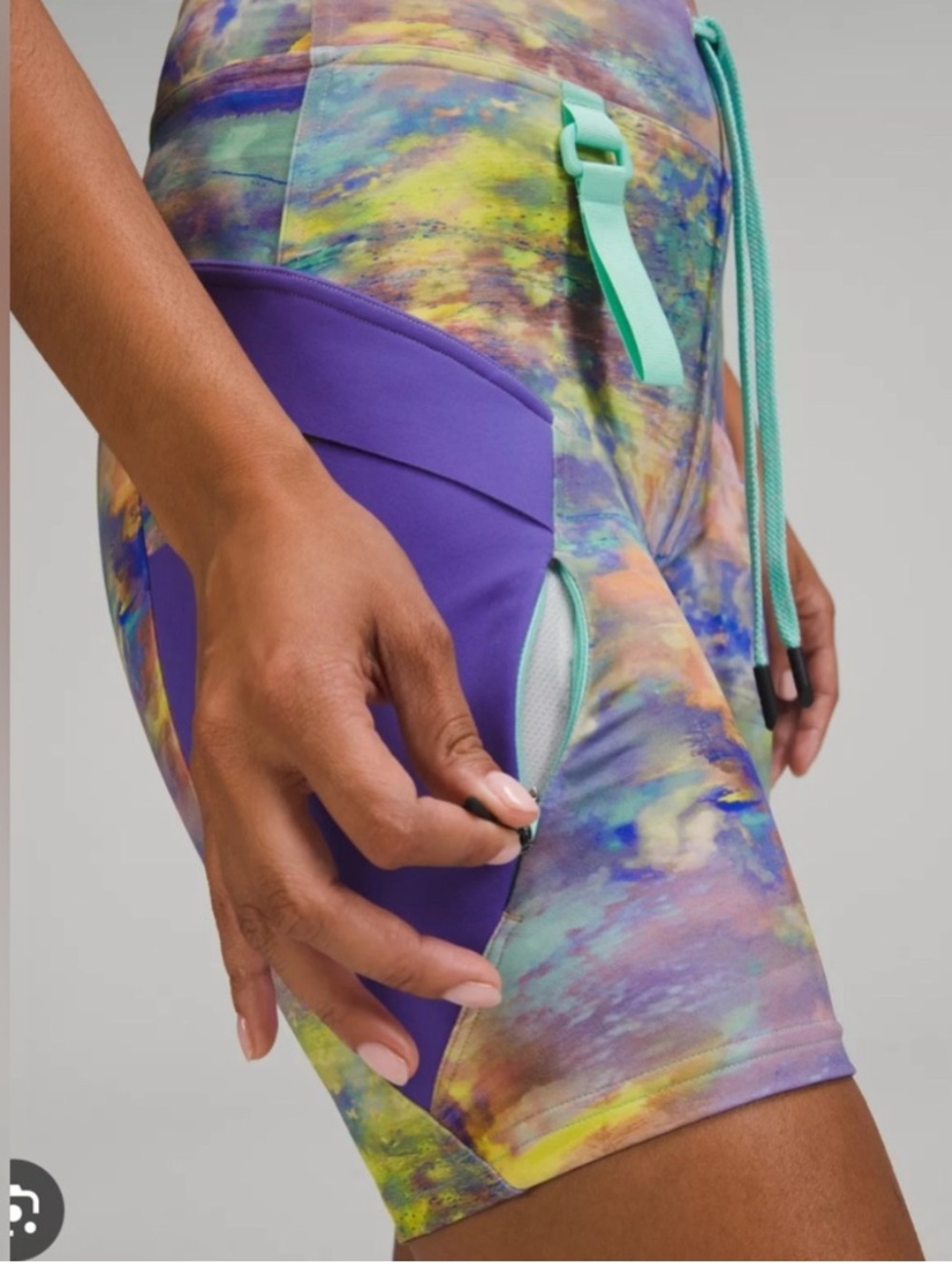 NWOT LULULEMON Cargo Super-High-Rise Hiking Short 8" Altered Nature Mult…
